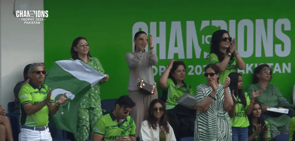 India vs Pakistan live match: Pakistan All Out for 241- India Set to Chase