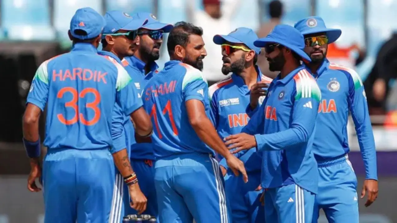 IND vs PAK, Champions Trophy 2025: Indian bowlers shine, half the Pakistani team returned to the pavilion