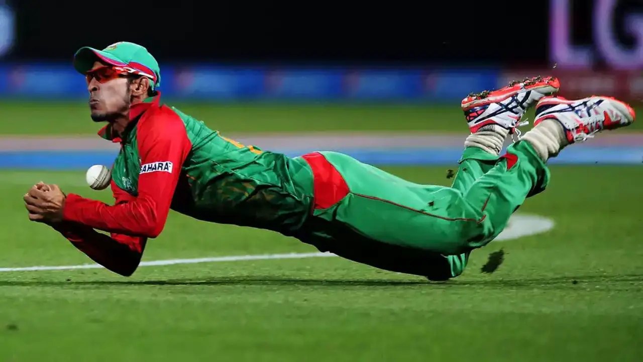 Nasir Hussain: Nasir Hussain, who had faced the ban, picked up the bat again, know which team he played his first match against